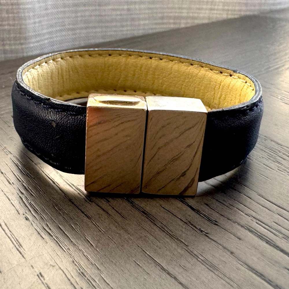 The Limited Navy Faux Leather Magnetic Bracelet